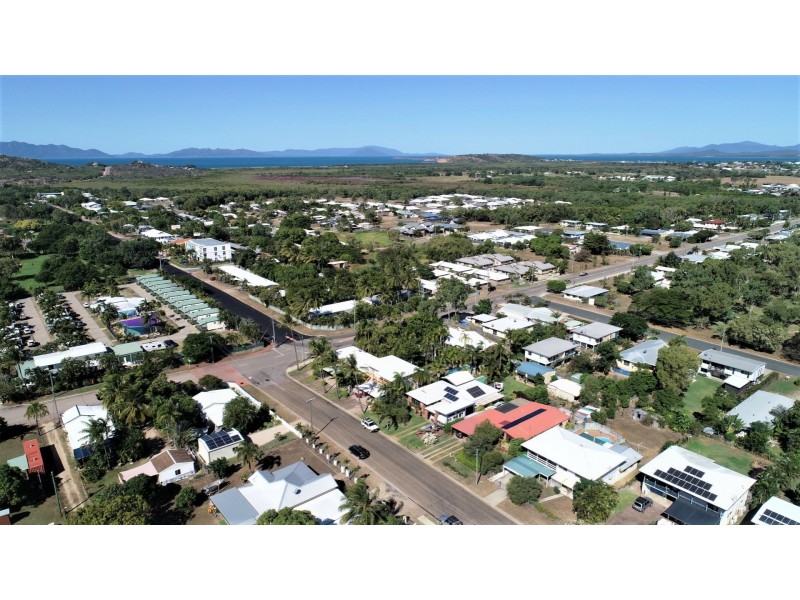 1 Howard Street, Bowen QLD 4805