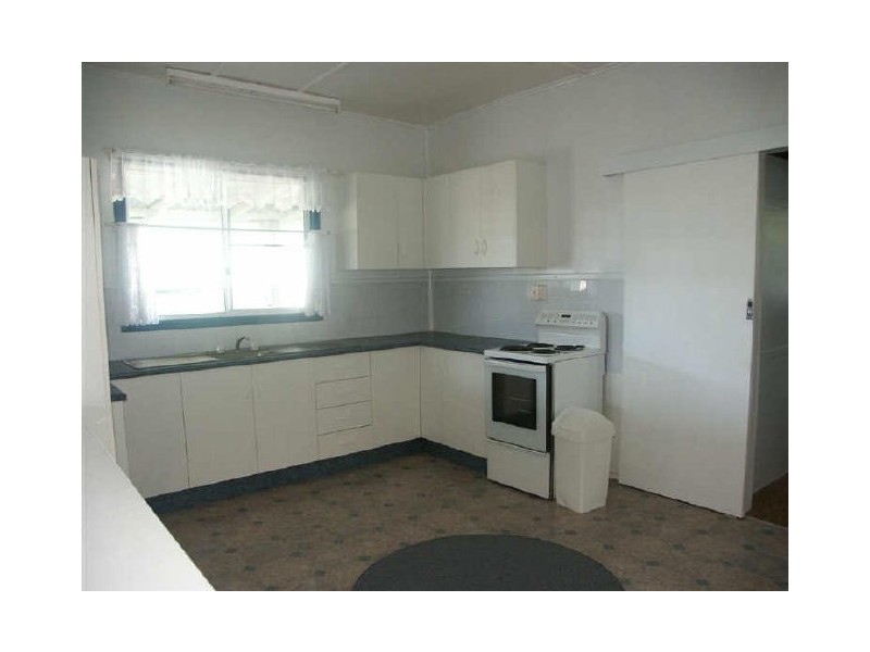 11 Lascelles Lane, Bowen QLD 4805