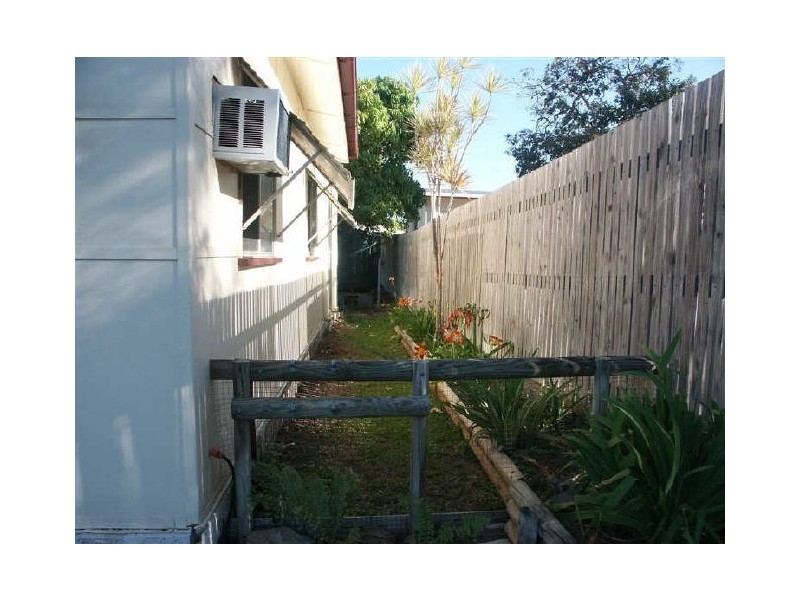 11 Lascelles Lane, Bowen QLD 4805