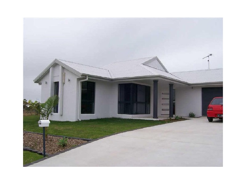 5 Fairway Drive, Bowen QLD 4805