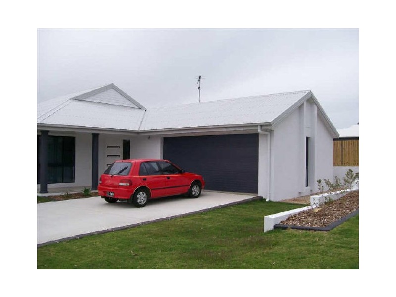 5 Fairway Drive, Bowen QLD 4805