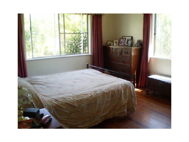 4 Creek Street, Bowen QLD 4805