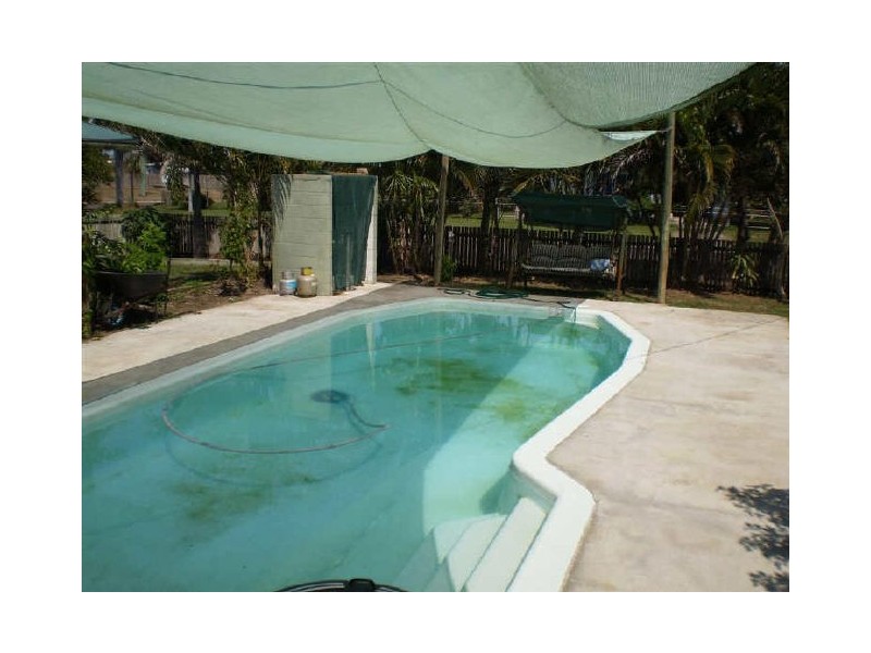 4 Creek Street, Bowen QLD 4805