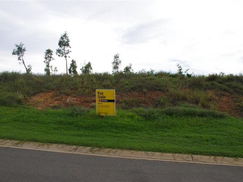 16 Harbour View Terrace, Bowen QLD 4805