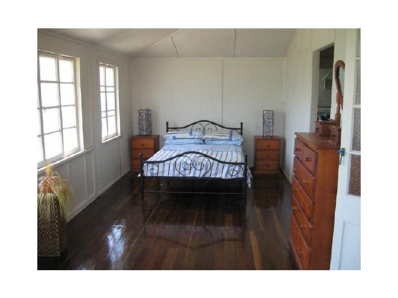 6 Gloucester Street, Bowen QLD 4805