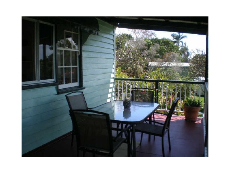 12 Hay Street, Bowen QLD 4805