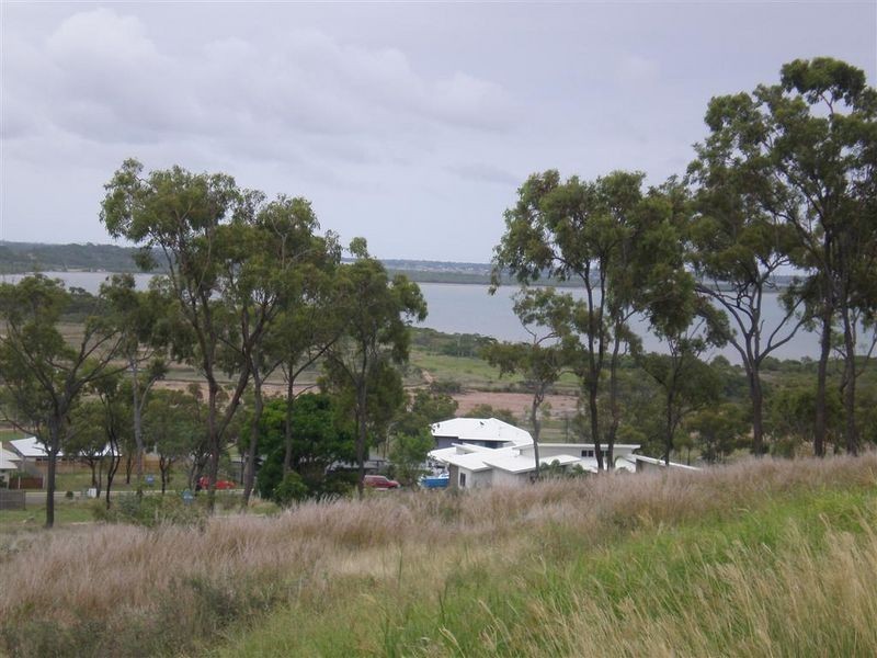 11 Harbour View Terrace, Bowen QLD 4805