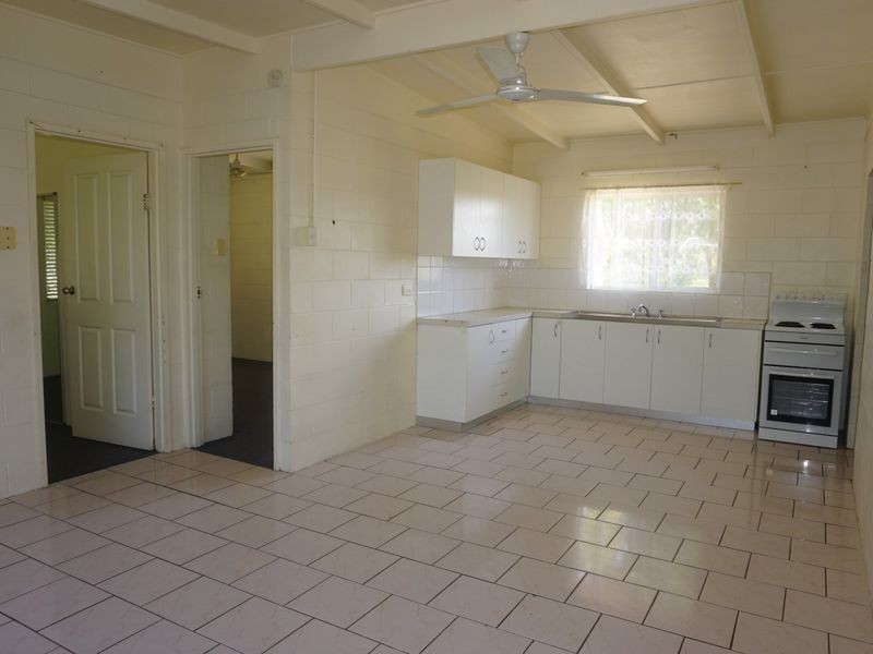Unit 3/29 Brighton Road, Bowen QLD 4805