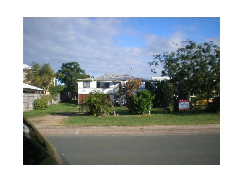 9 Powell Street, Bowen QLD 4805