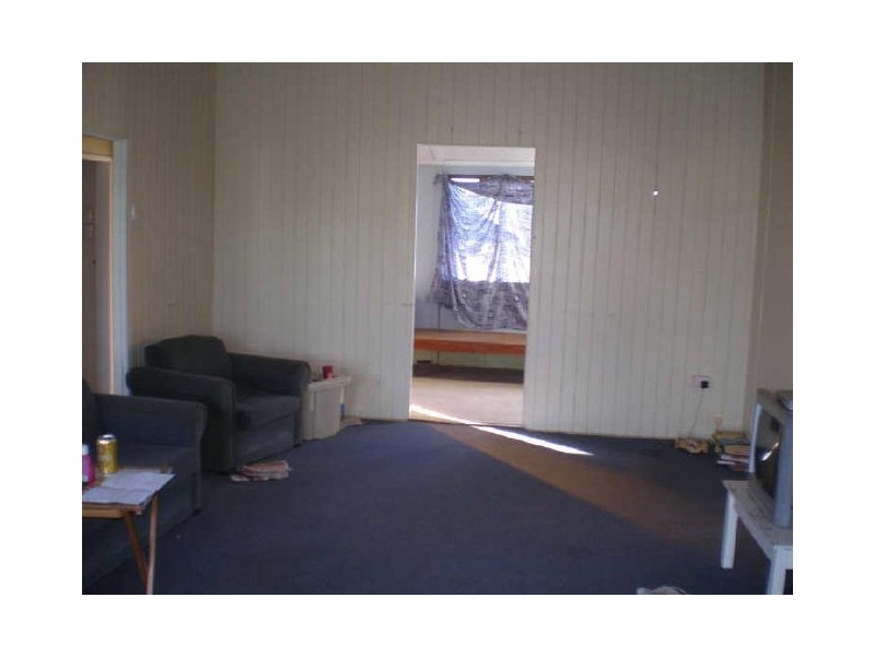 9 Powell Street, Bowen QLD 4805