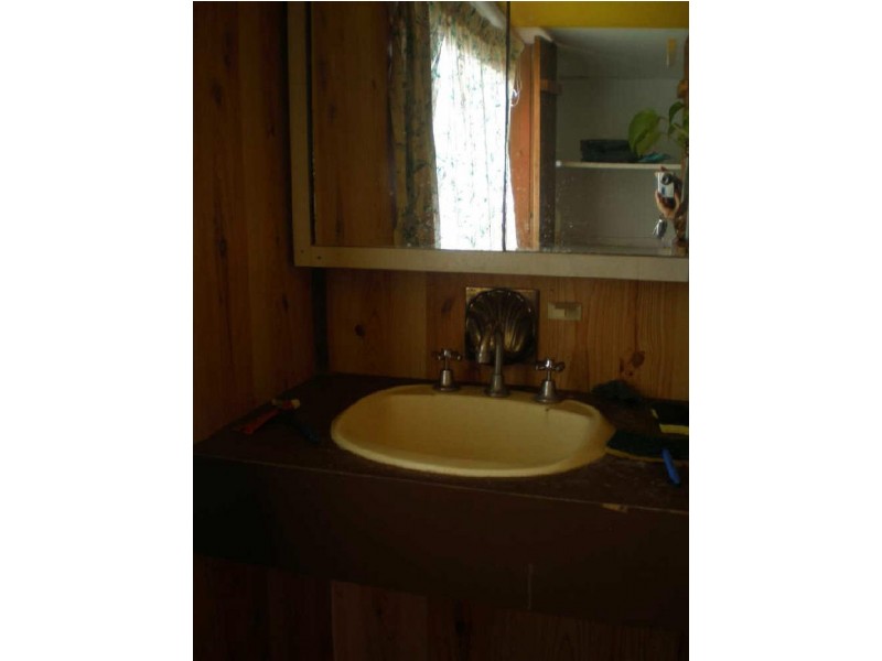 9 Powell Street, Bowen QLD 4805