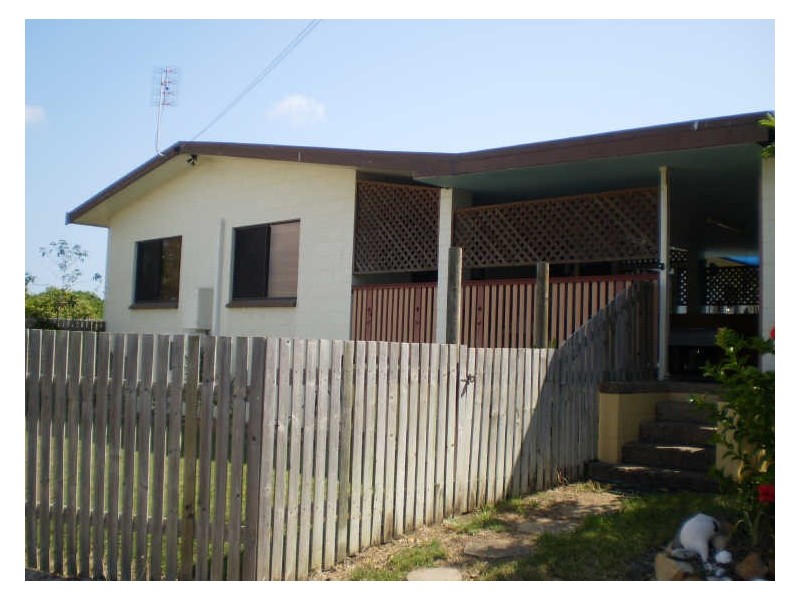 7 Bull Crescent, Bowen QLD 4805