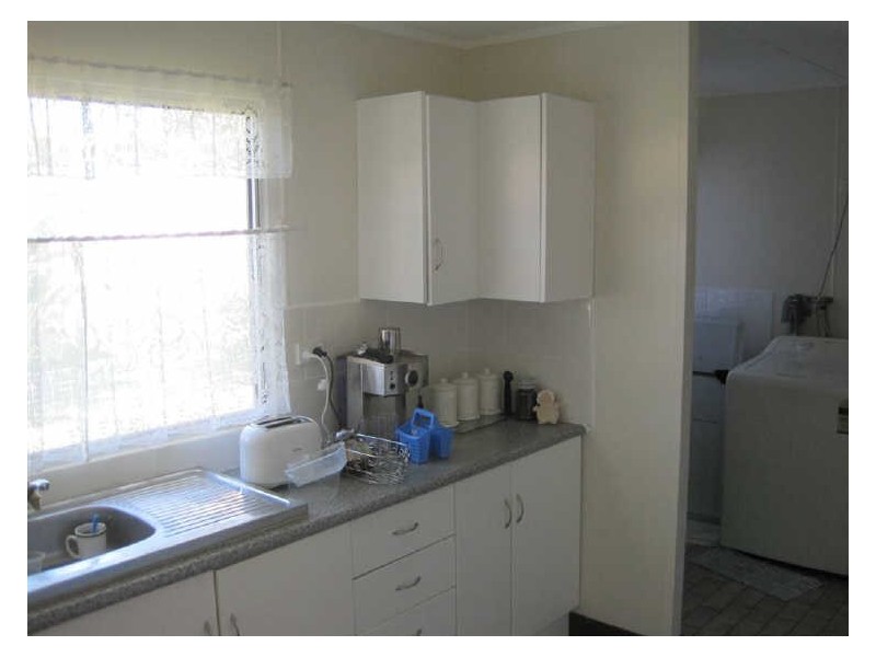 85 Powell Street, Bowen QLD 4805
