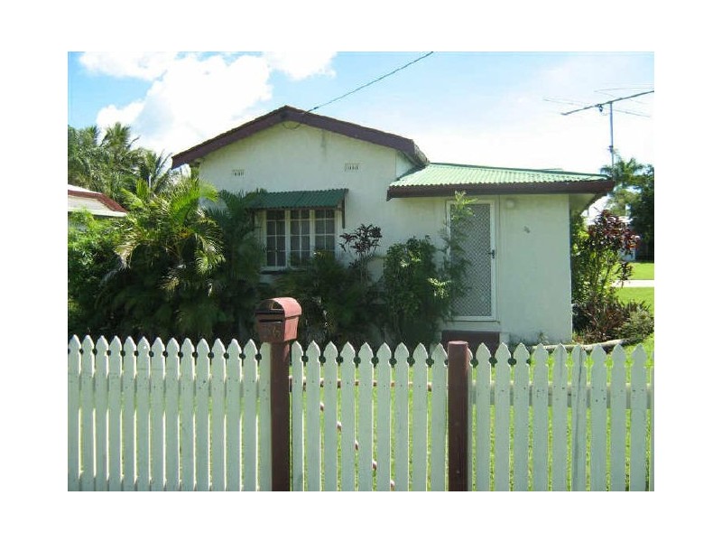 56 Poole Street, Bowen QLD 4805