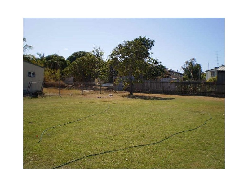 56 Poole Street, Bowen QLD 4805