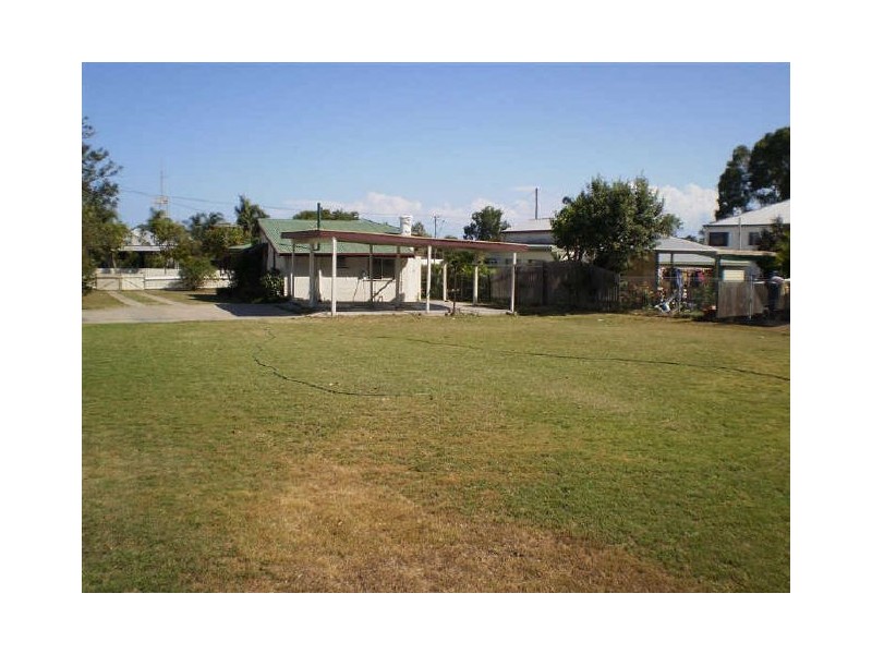 56 Poole Street, Bowen QLD 4805