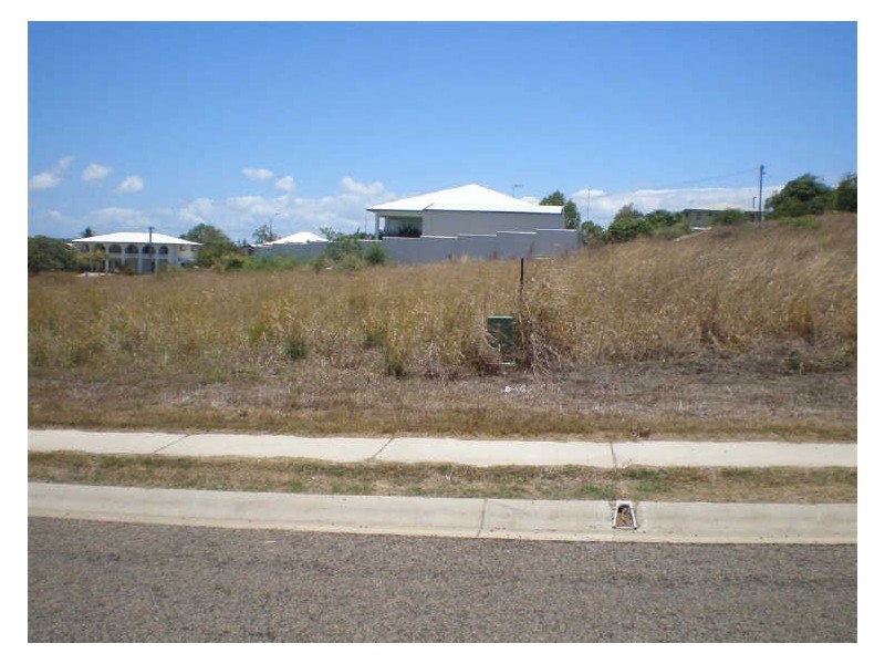 7 Daniel Street, Bowen QLD 4805