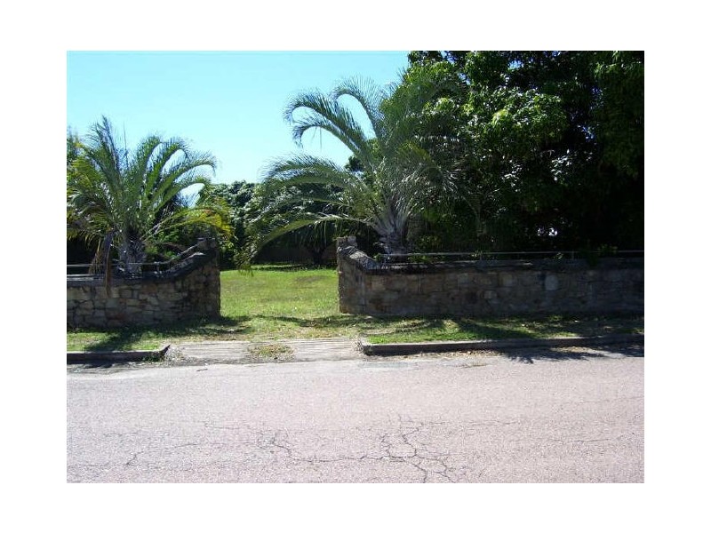 56 Murroona Road, Bowen QLD 4805