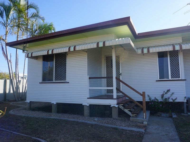 33 Sinclair Street, Bowen QLD 4805