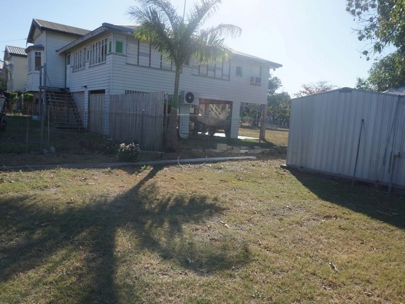33 Sinclair Street, Bowen QLD 4805