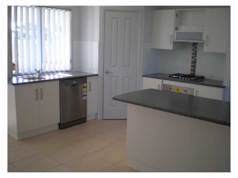 Villa 1/9 Lemon Grove, Bowen QLD 4805