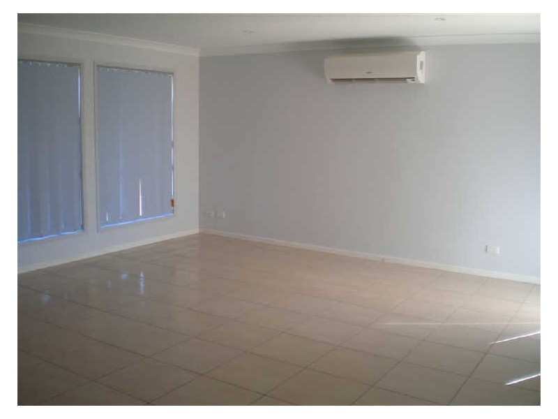 Villa 1/9 Lemon Grove, Bowen QLD 4805