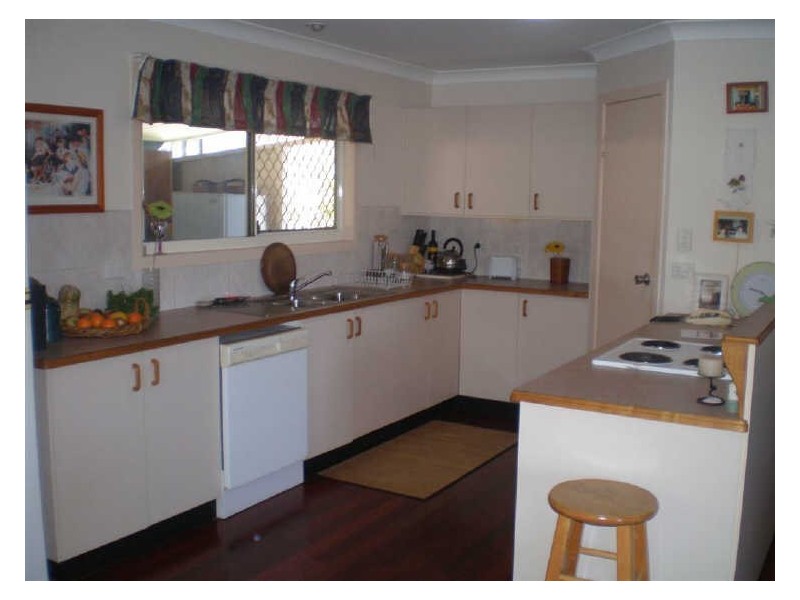 10 King Street, Bowen QLD 4805