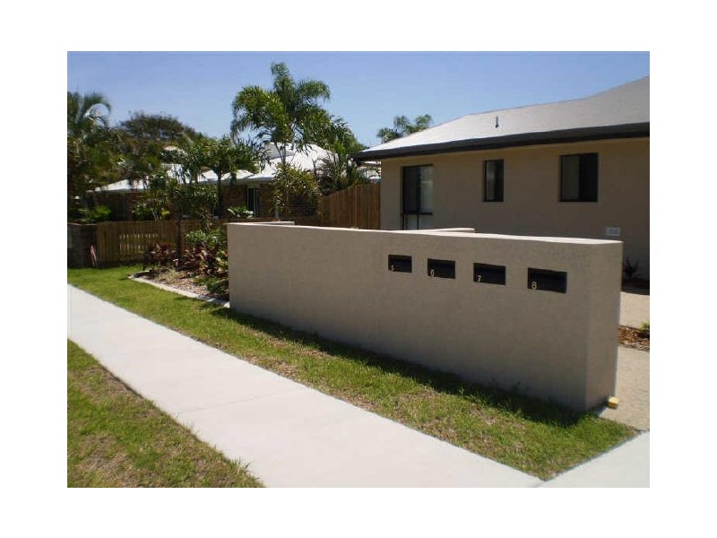 Unit 1/136 Soldiers Road, Bowen QLD 4805