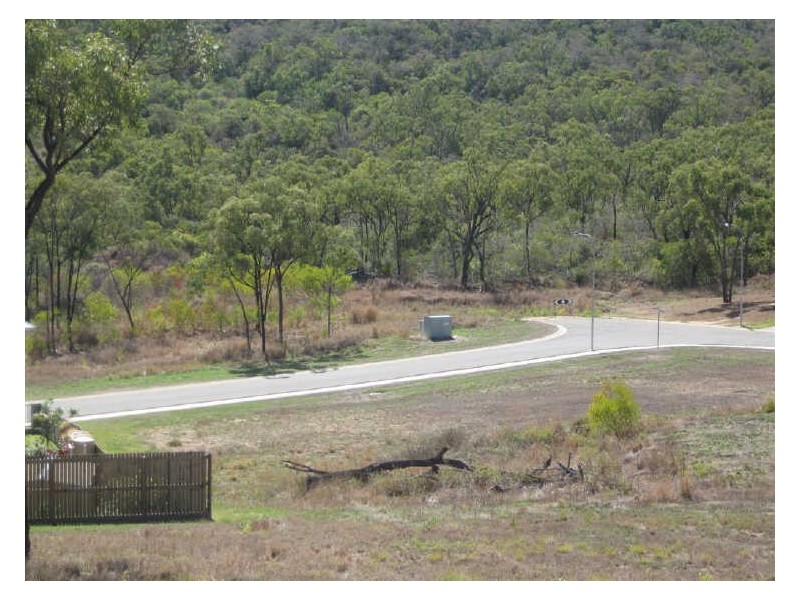 4 Grandview Terrace, Bowen QLD 4805