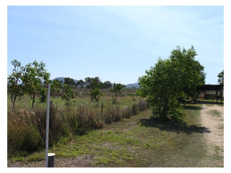 263 Kelsey Road, Bowen QLD 4805