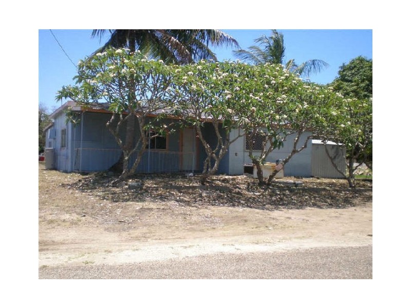 31 St Kilda Street, Bowen QLD 4805