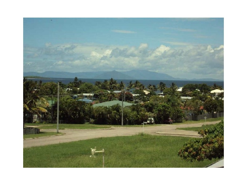 77A Williams Street, Bowen QLD 4805