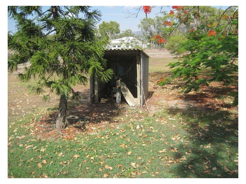 295 East Euri Creek Road, Bowen QLD 4805