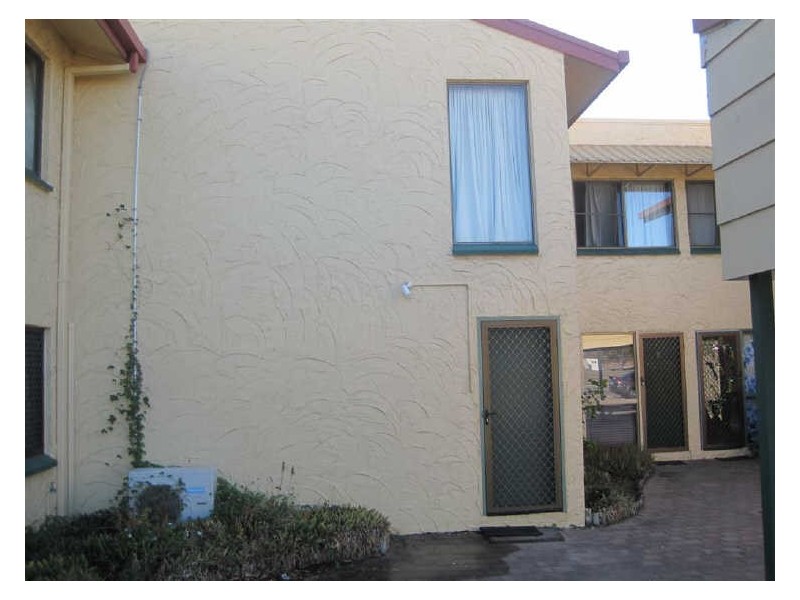 3/2A Powell Street, Bowen QLD 4805