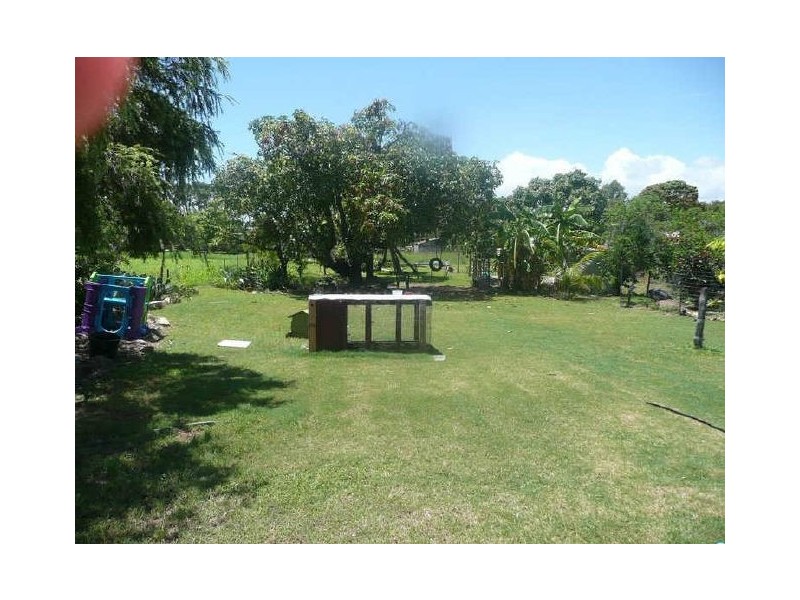 37 Reynolds Street, Bowen QLD 4805