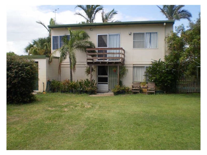 11 Mackenzie Street, Bowen QLD 4805