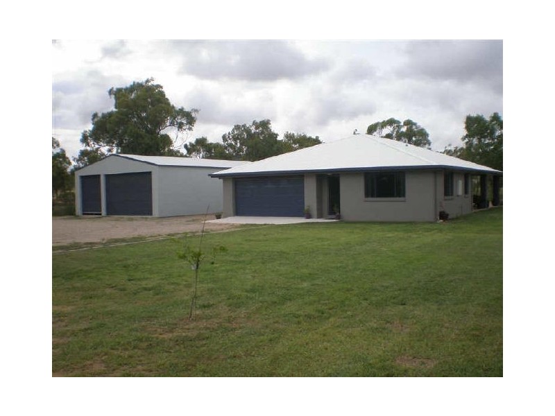 37 Brampton Drive, Bowen QLD 4805