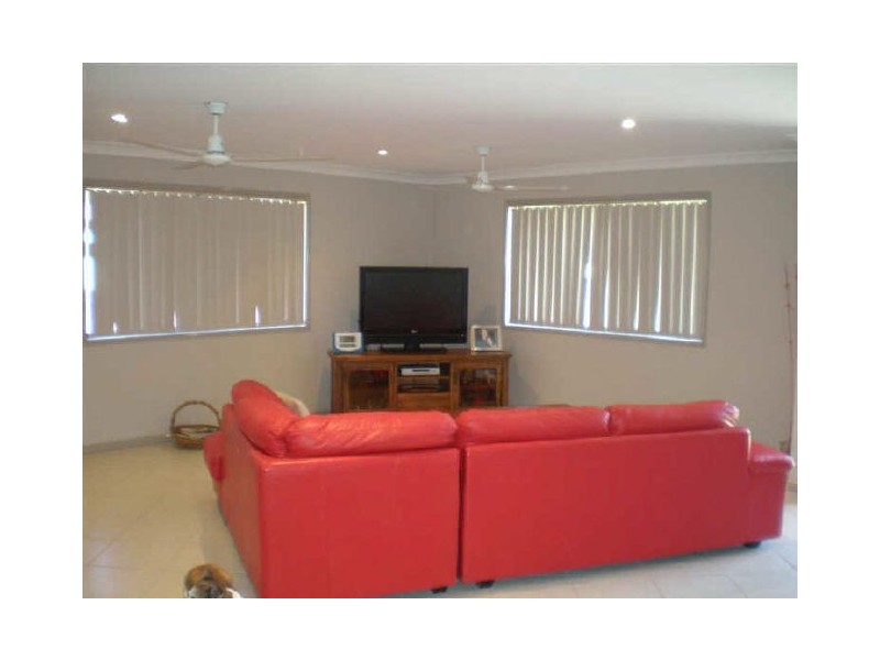 37 Brampton Drive, Bowen QLD 4805