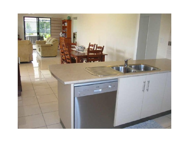 24 Matthews Street, Bowen QLD 4805