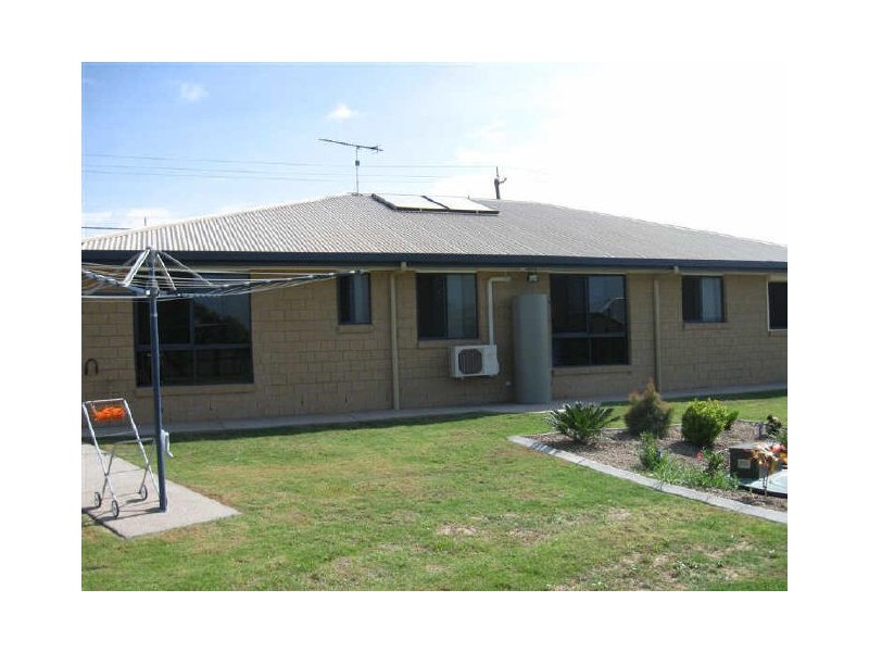 24 Matthews Street, Bowen QLD 4805