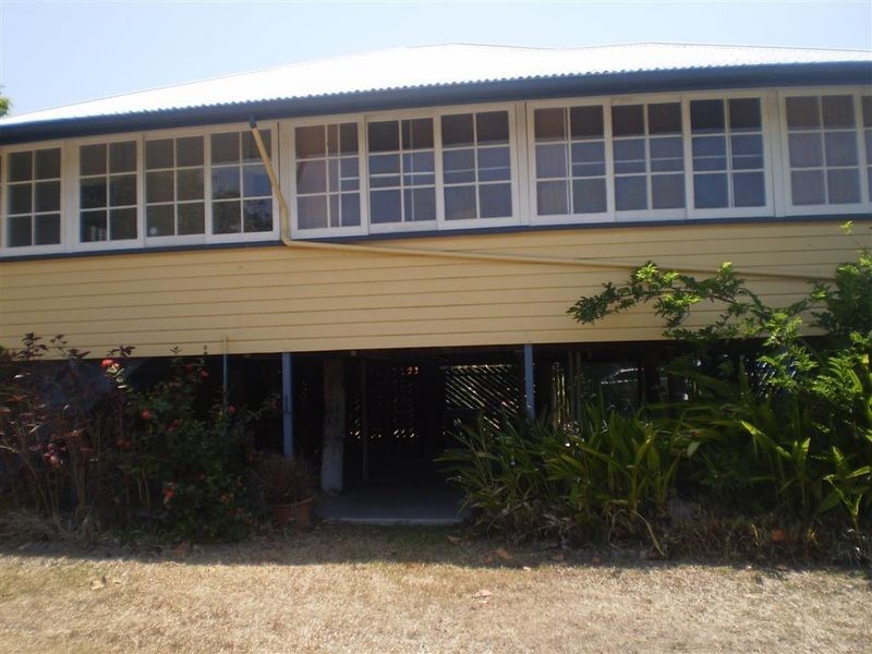 47 The Esplanade, Bowen QLD 4805