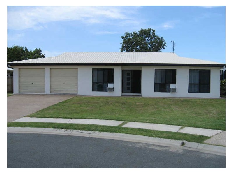 19 Hillview Place, Bowen QLD 4805