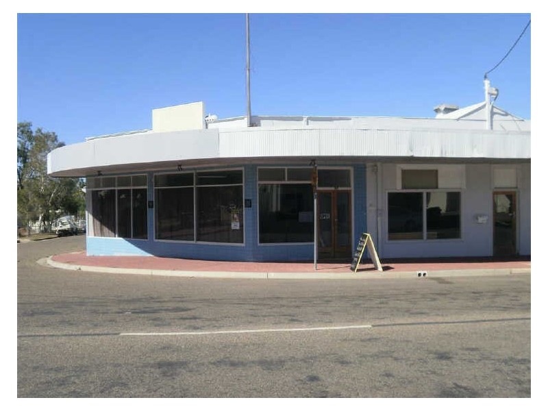 Beaute At The Ville, Collinsville QLD 4804
