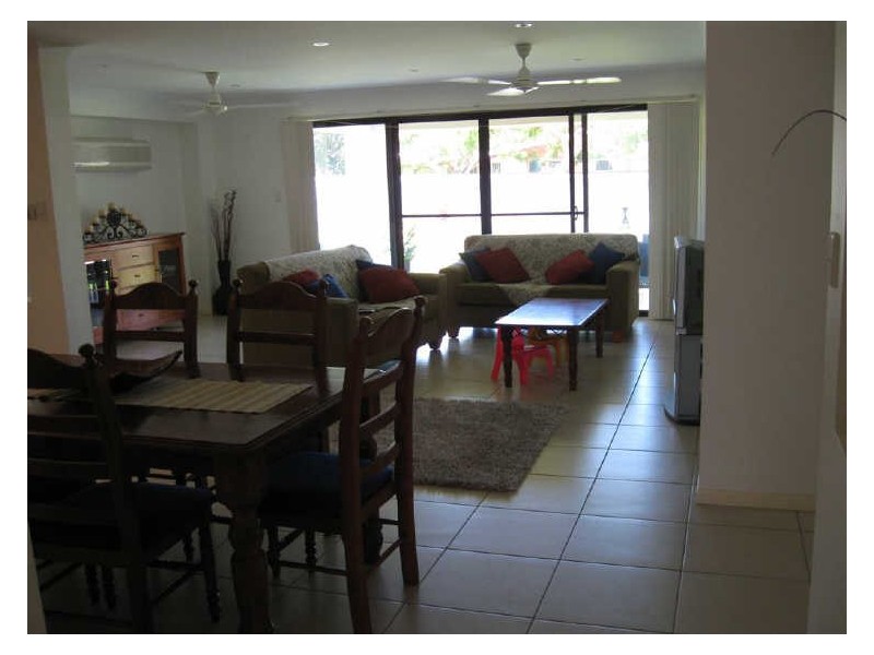 10 Summer Place, Bowen QLD 4805
