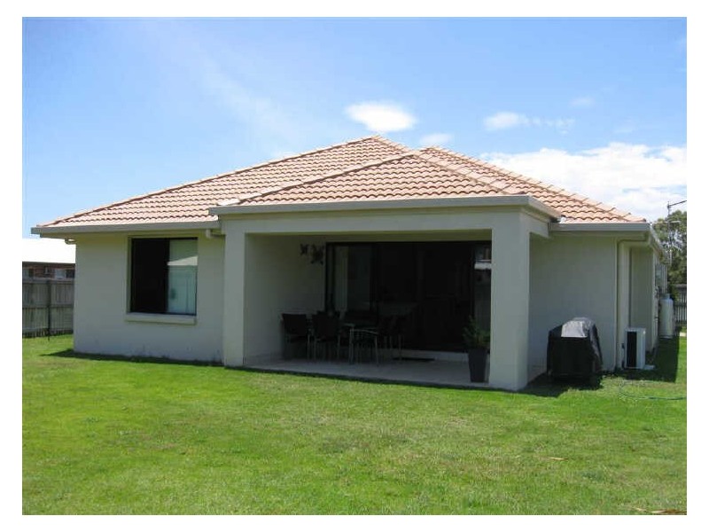 10 Summer Place, Bowen QLD 4805