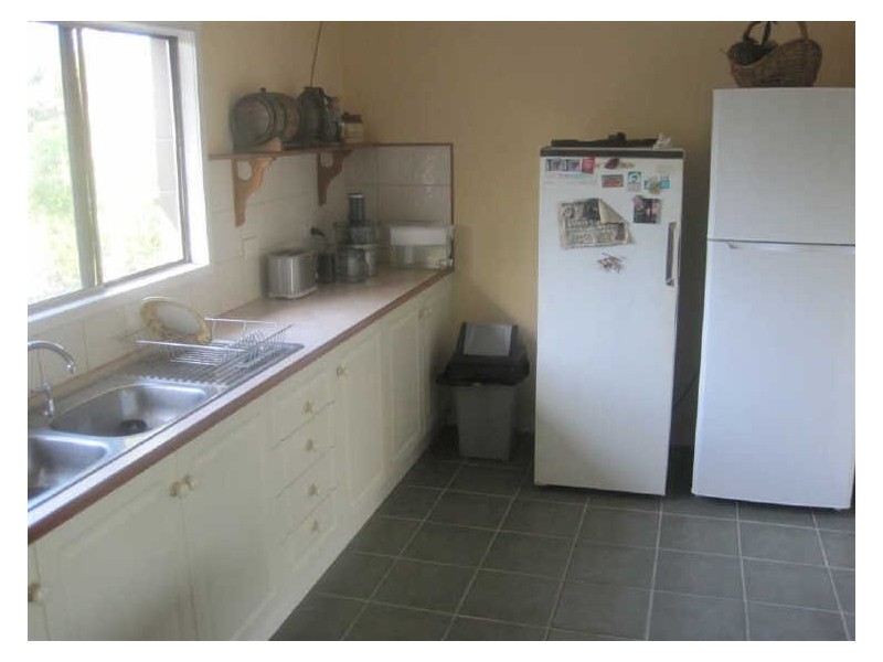 72A Poole Street, Bowen QLD 4805