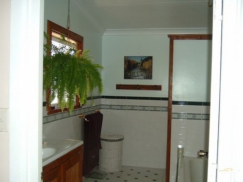 4 Wentworth Street, Bowen QLD 4805