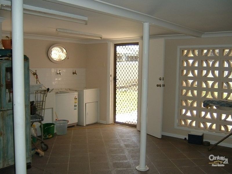 4 Wentworth Street, Bowen QLD 4805