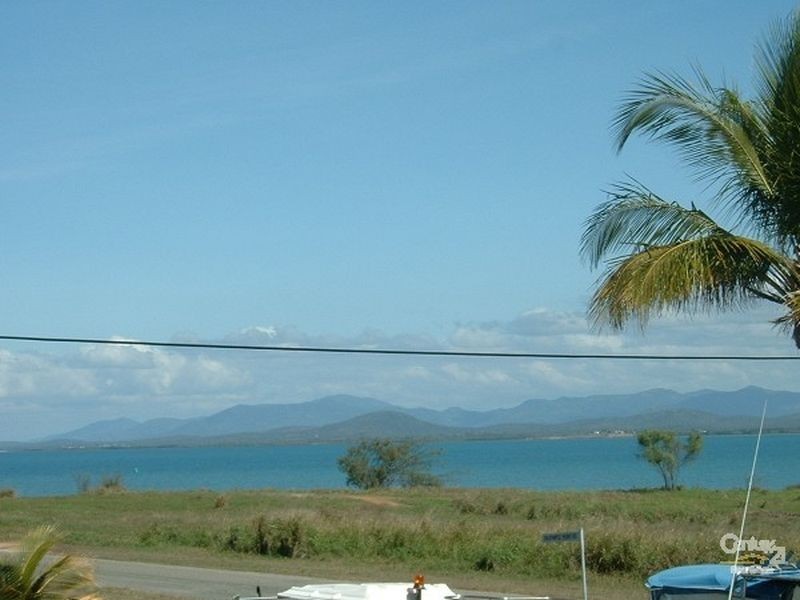 4 Wentworth Street, Bowen QLD 4805