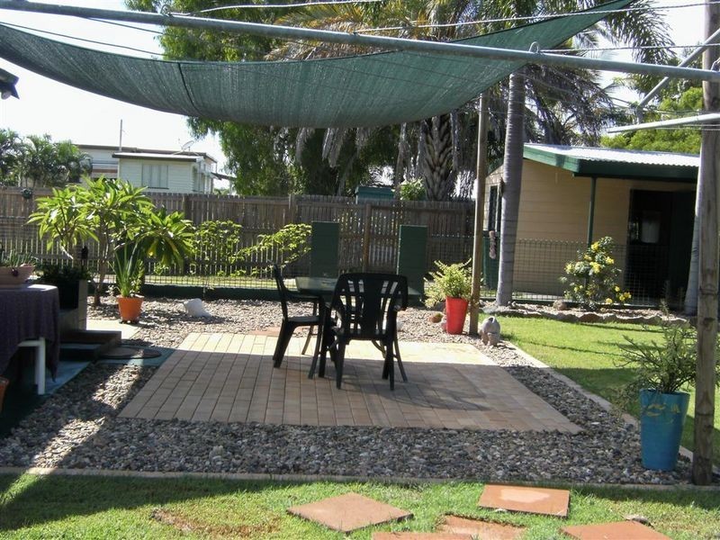 25 Leichhardt Street, Bowen QLD 4805